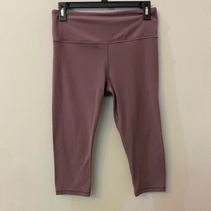 Athleta Elation Crop Women Size M